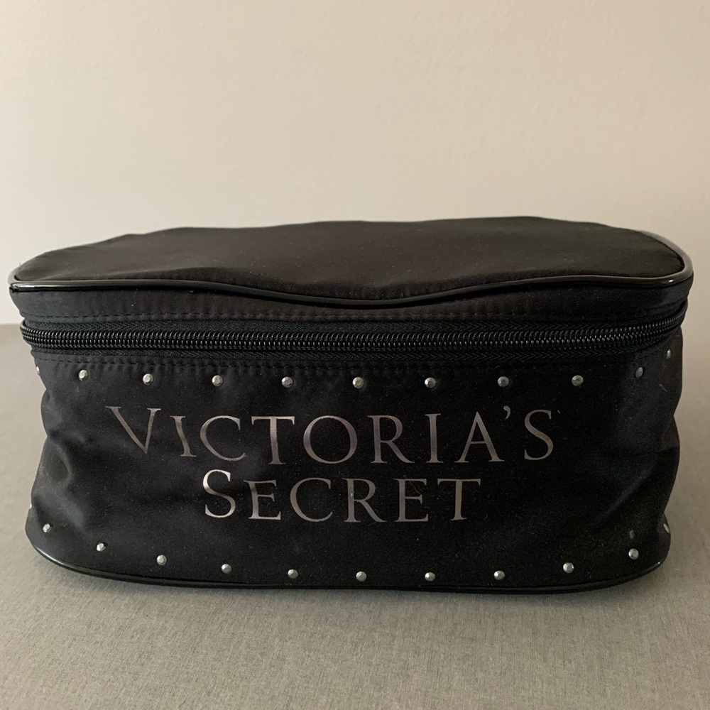 Victoria’s Secret Travel Bag for bras